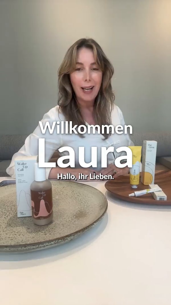 Endlich&nbsp;ist&nbsp;es&nbsp;soweit:&nbsp;This&nbsp;Place&nbsp;startet&nbsp;bei&nbsp;HSE🥳<br/><br/>Seid&nbsp;gespannt&nbsp;auf&nbsp;die&nbsp;kommenden&nbsp;Streams,&nbsp;die&nbsp;alle&nbsp;zwei&nbsp;Wochen&nbsp;um&nbsp;15:30&nbsp;stattfinden&nbsp;werden&nbsp;und&nbsp;bringt&nbsp;gerne&nbsp;alle&nbsp;möglichen&nbsp;Fragen&nbsp;mit,&nbsp;die&nbsp;euch&nbsp;zum&nbsp;Thema&nbsp;natürliche&nbsp;Skincare&nbsp;interessieren.<br/><br/>Folge&nbsp;gerne,&nbsp;um&nbsp;über&nbsp;alle&nbsp;kommenden&nbsp;Streams&nbsp;informiert&nbsp;zu&nbsp;werden&nbsp;🌿
