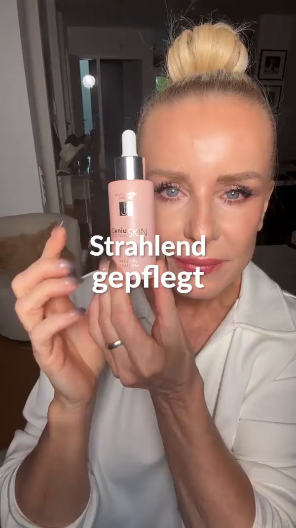 Das&nbsp;wöchentliche&nbsp;Erneuerungs-Treatment&nbsp;mit&nbsp;AHA-Säuren&nbsp;unterstützt&nbsp;die&nbsp;natürliche&nbsp;Hauterneuerung&nbsp;und&nbsp;kann&nbsp;das&nbsp;Hautbild&nbsp;verfeinert&nbsp;wirken&nbsp;lassen.&nbsp;Panthenol&nbsp;und&nbsp;Peptide&nbsp;runden&nbsp;das&nbsp;Pflegeritual&nbsp;ab&nbsp;–&nbsp;für&nbsp;einen&nbsp;frischen,&nbsp;gepflegten&nbsp;Teint.&nbsp;✨