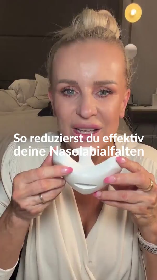 Reduziere&nbsp;deine&nbsp;Nasolabialfalten&nbsp;mit&nbsp;der&nbsp;LumiLips&nbsp;LED&nbsp;Lippenmaske.&nbsp;Schua,&nbsp;ich&nbsp;zeigs&nbsp;dir&nbsp;kurz.