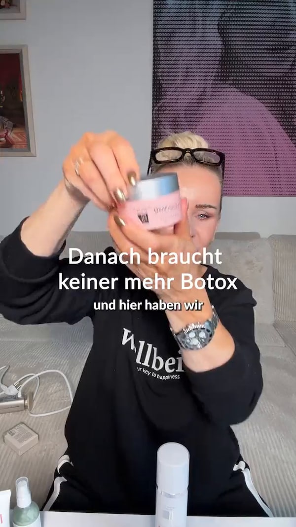 Strahlende&nbsp;Augen,&nbsp;jeden&nbsp;Tag&nbsp;✨<br/>Perfect&nbsp;Eye&nbsp;von&nbsp;Beate&nbsp;Johnen&nbsp;schenkt&nbsp;deiner&nbsp;Augenpartie&nbsp;Frische&nbsp;&&nbsp;neue&nbsp;Leuchtkraft&nbsp;👁️💫<br/><br/>Für&nbsp;einen&nbsp;wachen,&nbsp;erholten&nbsp;Blick&nbsp;💖<br/>Folgt&nbsp;mir,&nbsp;um&nbsp;keine&nbsp;Beauty-Tipps&nbsp;&&nbsp;neuen&nbsp;Produkte&nbsp;zu&nbsp;verpassen&nbsp;🔔