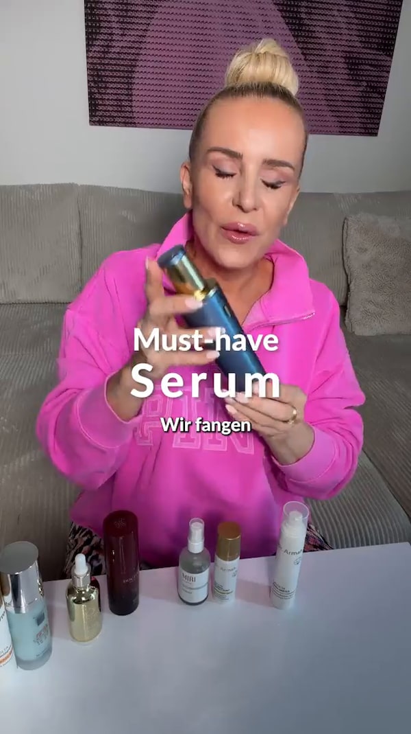 „Concentrate&nbsp;Plus“&nbsp;mit&nbsp;5&nbsp;Phasen&nbsp;Hyaluron:&nbsp;intensive&nbsp;Feuchtigkeit,&nbsp;glatterer&nbsp;Look&nbsp;&&nbsp;antioxidativer&nbsp;Schutz.&nbsp;Haut&nbsp;fühlt&nbsp;sich&nbsp;sofort&nbsp;refreshed&nbsp;an.&nbsp;✨💧<br/><br/>✨&nbsp;Folgen&nbsp;&&nbsp;immer&nbsp;live&nbsp;dabei&nbsp;sein!<br/>(einfach&nbsp;auf&nbsp;das&nbsp;✚&nbsp;neben&nbsp;meinem&nbsp;Profilbild&nbsp;klicken)&nbsp;🎉