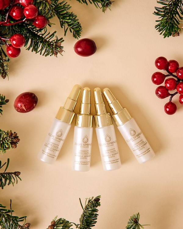 Background for Glow&nbsp;up&nbsp;incoming&nbsp;✨&nbsp;Die&nbsp;Wrinkle&nbsp;Wonder&nbsp;Shots&nbsp;&nbsp;versorgen&nbsp;deine&nbsp;Haut&nbsp;mit&nbsp;Power-Wirkstoffen&nbsp;für&nbsp;einen&nbsp;sichtbar&nbsp;glattes&nbsp;und&nbsp;strahlendes&nbsp;Erscheinungsbild.&nbsp;💖