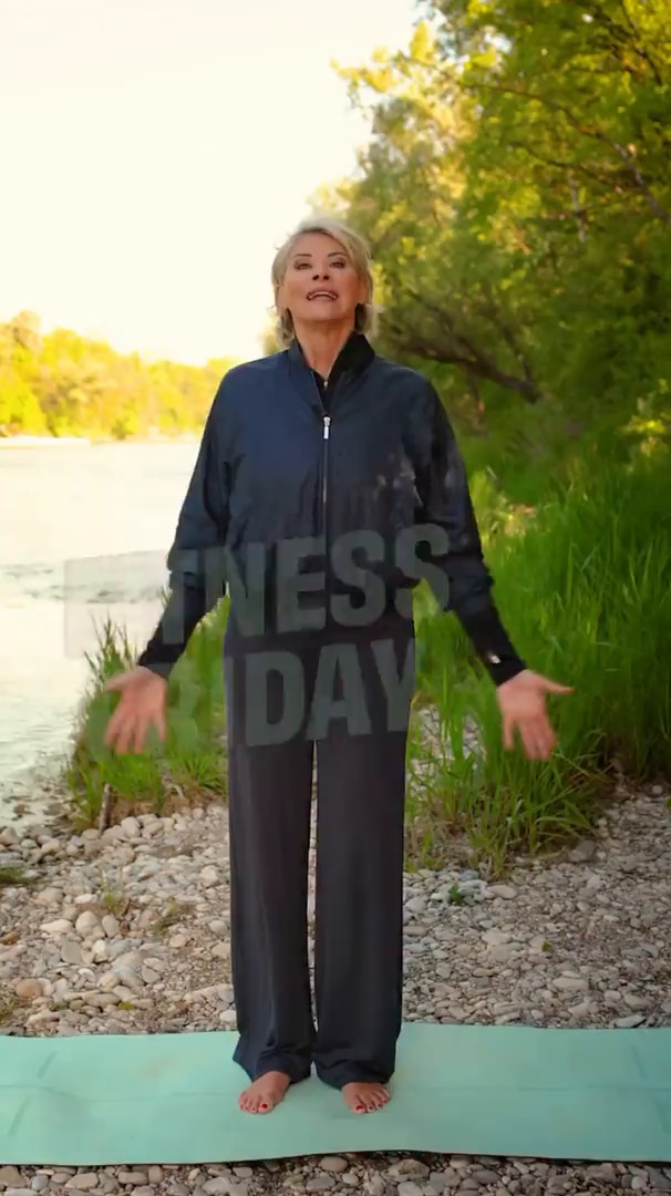FITNESS&nbsp;FRIYAY!&nbsp;💪🧘<br/><br/>Jeder&nbsp;Schritt&nbsp;hält&nbsp;fit!&nbsp;💥👟🚀&nbsp;Ich&nbsp;zeige&nbsp;dir,&nbsp;wie&nbsp;einfach&nbsp;du&nbsp;das&nbsp;Tagesziel&nbsp;von&nbsp;10.000&nbsp;Steps&nbsp;knacken&nbsp;kannst.&nbsp;🎉🙌&nbsp;Like&nbsp;diesen&nbsp;Beitrag,&nbsp;damit&nbsp;ich&nbsp;weiß,&nbsp;dass&nbsp;du&nbsp;mitgemacht&nbsp;hast.&nbsp;💗