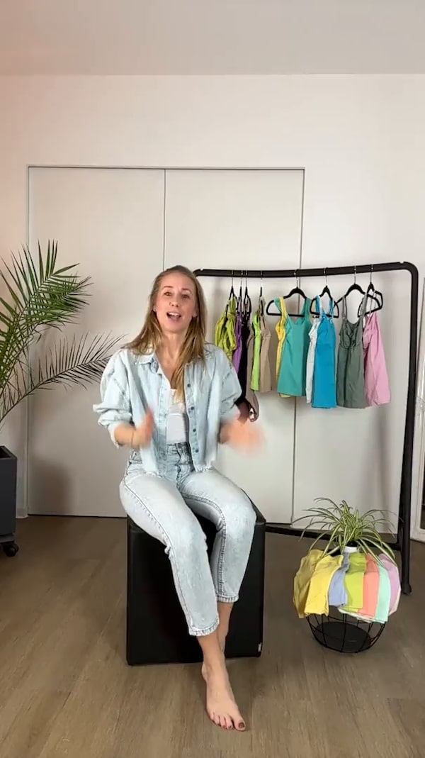 Traut&nbsp;euch&nbsp;das&nbsp;zu&nbsp;tragen&nbsp;was&nbsp;ihr&nbsp;möchtet!&nbsp;&nbsp;🌷💗🌷<br/>Versteckt&nbsp;euch&nbsp;nicht,&nbsp;sondern&nbsp;geht&nbsp;selbstbewusst&nbsp;mit&nbsp;meiner&nbsp;farbenfrohen&nbsp;Shapewear&nbsp;in&nbsp;den&nbsp;Frühling&nbsp;☀️🌼<br/>Was&nbsp;ist&nbsp;eure&nbsp;Lieblingsfarbe?
