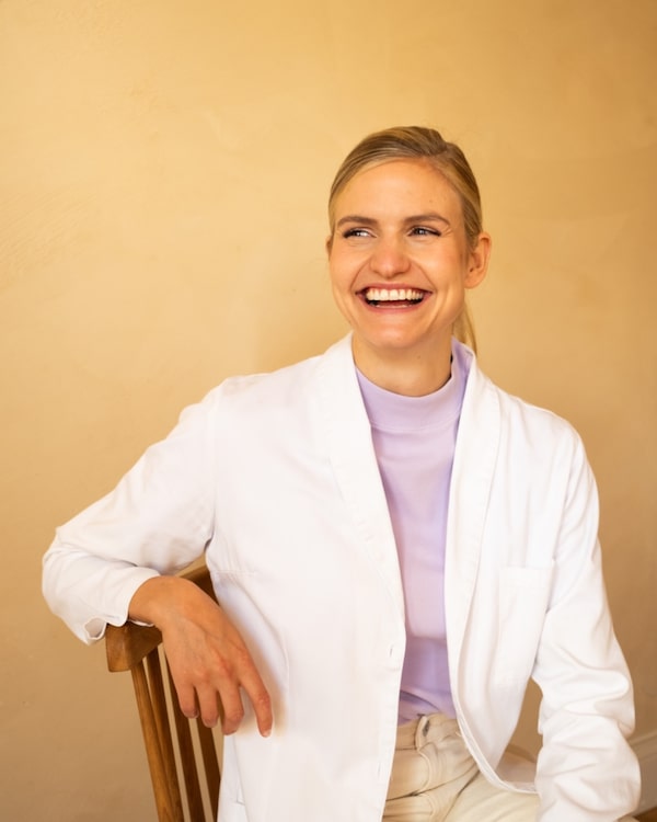 Premium Intimpflege mit Dr. Vivien Karl