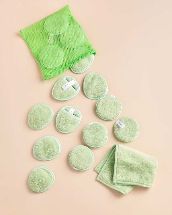 Background for Reinigen,&nbsp;pflegen,&nbsp;strahlen!&nbsp;✨&nbsp;Unser&nbsp;Mega&nbsp;Flausch&nbsp;Set&nbsp;von&nbsp;Mikronesse&nbsp;sorgt&nbsp;für&nbsp;porentiefe&nbsp;Reinigung&nbsp;–&nbsp;wiederverwendbar&nbsp;&&nbsp;sanft&nbsp;zur&nbsp;Haut.&nbsp;🫧💚