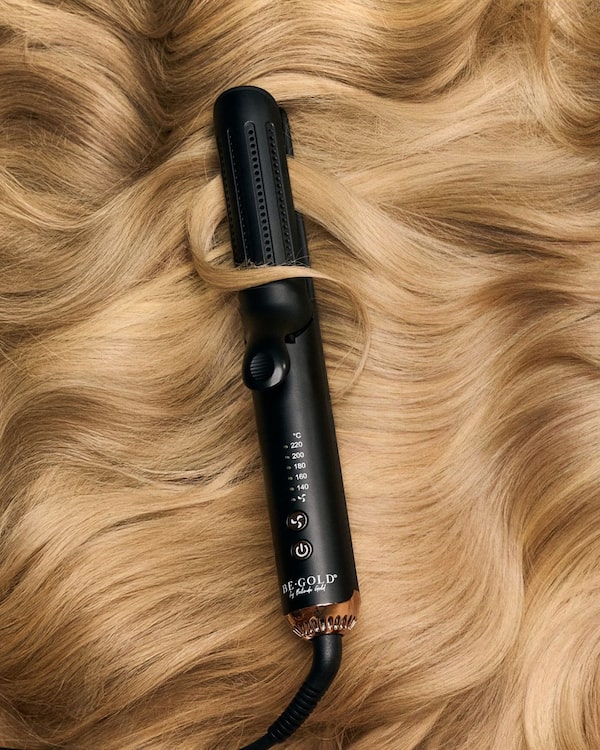 Background for Curl&nbsp;it.&nbsp;Straighten&nbsp;it.&nbsp;Love&nbsp;it.&nbsp;💖&nbsp;Dein&nbsp;Styling-Partner&nbsp;für&nbsp;grenzenlose&nbsp;Looks&nbsp;–&nbsp;einfach,&nbsp;schnell,&nbsp;perfekt.