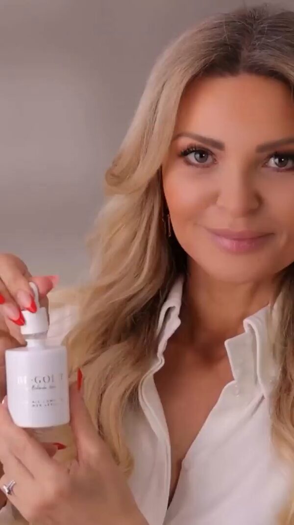 Strahlender&nbsp;Teint,&nbsp;ebenmäßiges&nbsp;Hautbild&nbsp;–&nbsp;mein&nbsp;Azelaic&nbsp;Complex&nbsp;Power&nbsp;Serum&nbsp;pflegt&nbsp;deine&nbsp;Haut&nbsp;und&nbsp;verfeinert&nbsp;deine&nbsp;Poren.&nbsp;💧✨<br/>Hast&nbsp;du&nbsp;es&nbsp;schon&nbsp;ausprobiert?
