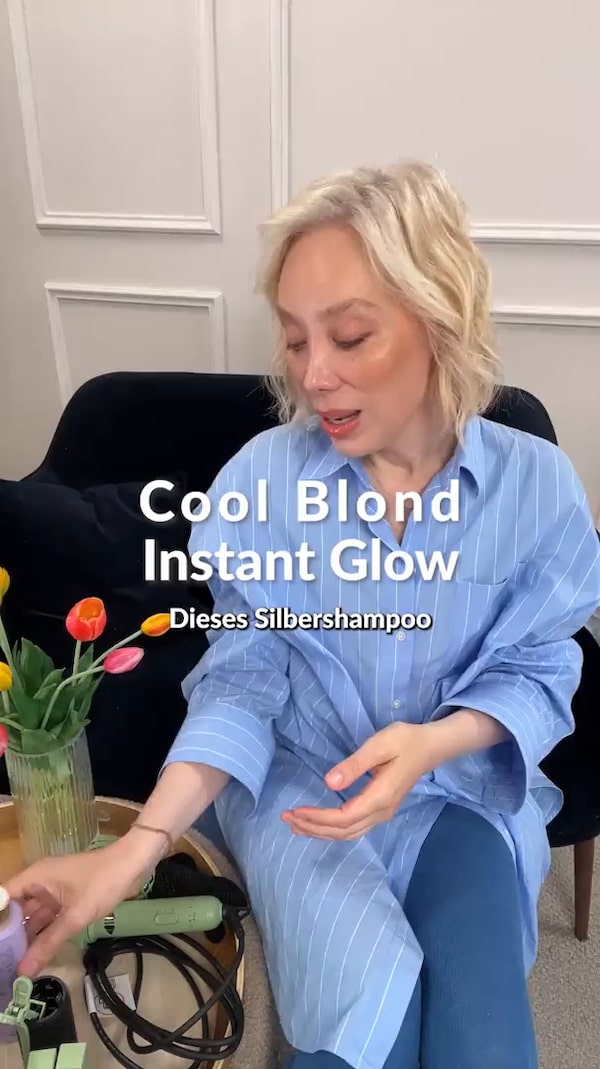 Das&nbsp;Silver&nbsp;Glow&nbsp;Shampoo&nbsp;bringt&nbsp;dein&nbsp;Blond&nbsp;back&nbsp;to&nbsp;cool&nbsp;—&nbsp;keine&nbsp;Gelbtöne,&nbsp;nur&nbsp;klarer,&nbsp;aschiger&nbsp;Glow&nbsp;und&nbsp;sofort&nbsp;weiche&nbsp;Haare.&nbsp;✨💜<br/><br/>✨&nbsp;Folgen&nbsp;&&nbsp;immer&nbsp;live&nbsp;dabei&nbsp;sein!<br/>(Einfach&nbsp;auf&nbsp;den&nbsp;Button&nbsp;➕&nbsp;neben&nbsp;meinem&nbsp;Profilbild&nbsp;klicken)&nbsp;🎉