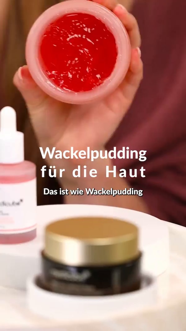 Entdecke&nbsp;die&nbsp;Collagen&nbsp;Jelly&nbsp;Cream&nbsp;von&nbsp;Medicube&nbsp;–&nbsp;das&nbsp;Gesichtsgel&nbsp;mit&nbsp;98&nbsp;%&nbsp;hydrolysiertem&nbsp;Kollagen&nbsp;für&nbsp;revitalisierte,&nbsp;glatte&nbsp;Haut!&nbsp;🌟💧&nbsp;Angereichert&nbsp;mit&nbsp;Hyaluronsäure,&nbsp;spendet&nbsp;es&nbsp;intensive&nbsp;Feuchtigkeit&nbsp;und&nbsp;sorgt&nbsp;für&nbsp;ein&nbsp;pralles,&nbsp;geschmeidiges&nbsp;Hautgefühl.&nbsp;🧖‍♀️✨<br/><br/>Nutze&nbsp;den&nbsp;Code&nbsp;MEDICUBE20&nbsp;für&nbsp;einen&nbsp;zusätzlichen&nbsp;Rabatt&nbsp;bis&nbsp;09.05.&nbsp;um&nbsp;17:00&nbsp;Uhr!&nbsp;Verpasse&nbsp;nicht&nbsp;die&nbsp;Chance&nbsp;auf&nbsp;dein&nbsp;frisches&nbsp;Strahlen!&nbsp;🌼✨