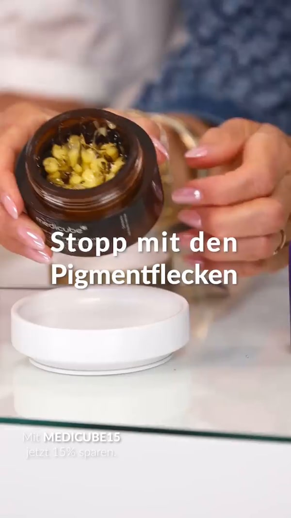 Vitamin&nbsp;C&nbsp;für&nbsp;mehr&nbsp;Glow&nbsp;und&nbsp;einen&nbsp;ebenmäßigeren&nbsp;Teint.&nbsp;Die&nbsp;Deep&nbsp;Vita&nbsp;C&nbsp;Capsule&nbsp;Cream&nbsp;kann&nbsp;Pigmentflecken&nbsp;mildern,&nbsp;spendet&nbsp;Feuchtigkeit&nbsp;und&nbsp;lässt&nbsp;die&nbsp;Haut&nbsp;frischer&nbsp;und&nbsp;strahlender&nbsp;wirken.&nbsp;🍊✨<br/><br/>Mit&nbsp;MEDICUBE15&nbsp;jetzt&nbsp;15%&nbsp;Rabatt&nbsp;für&nbsp;die&nbsp;nächsten&nbsp;12&nbsp;Stunden!