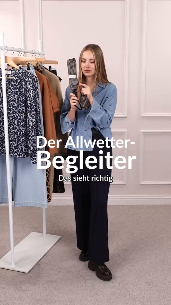 Edel,&nbsp;praktisch&nbsp;und&nbsp;einfach&nbsp;ein&nbsp;echter&nbsp;Hingucker!<br/><br/>Der&nbsp;Regenschirm&nbsp;von&nbsp;Helena&nbsp;Vera&nbsp;ist&nbsp;nicht&nbsp;nur&nbsp;ein&nbsp;stilvoller&nbsp;Begleiter&nbsp;für&nbsp;regnerische&nbsp;Herbsttage,&nbsp;sondern&nbsp;überzeugt&nbsp;auch&nbsp;mit&nbsp;richtig&nbsp;cleveren&nbsp;Details.<br/><br/>Besonders&nbsp;toll:&nbsp;Die&nbsp;integrierten&nbsp;Reflexionsstreifen&nbsp;sorgen&nbsp;dafür,&nbsp;dass&nbsp;wir&nbsp;bei&nbsp;unseren&nbsp;Herbstspaziergängen&nbsp;in&nbsp;der&nbsp;dunklen&nbsp;Jahreszeit&nbsp;besser&nbsp;gesehen&nbsp;werden.&nbsp;Denn&nbsp;Sicherheit&nbsp;darf&nbsp;auch&nbsp;stilvoll&nbsp;sein!<br/><br/>Und&nbsp;das&nbsp;Beste?&nbsp;Er&nbsp;ist&nbsp;super&nbsp;stabil,&nbsp;hochwertig&nbsp;verarbeitet&nbsp;und&nbsp;lässt&nbsp;sich&nbsp;ganz&nbsp;bequem&nbsp;per&nbsp;Knopfdruck&nbsp;öffnen&nbsp;und&nbsp;schließen.